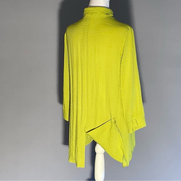 John Mark Chartreuse XS Mandarin Tunic with Black Shark Tooth Buttons Back Slit - Picture 11 of 16
